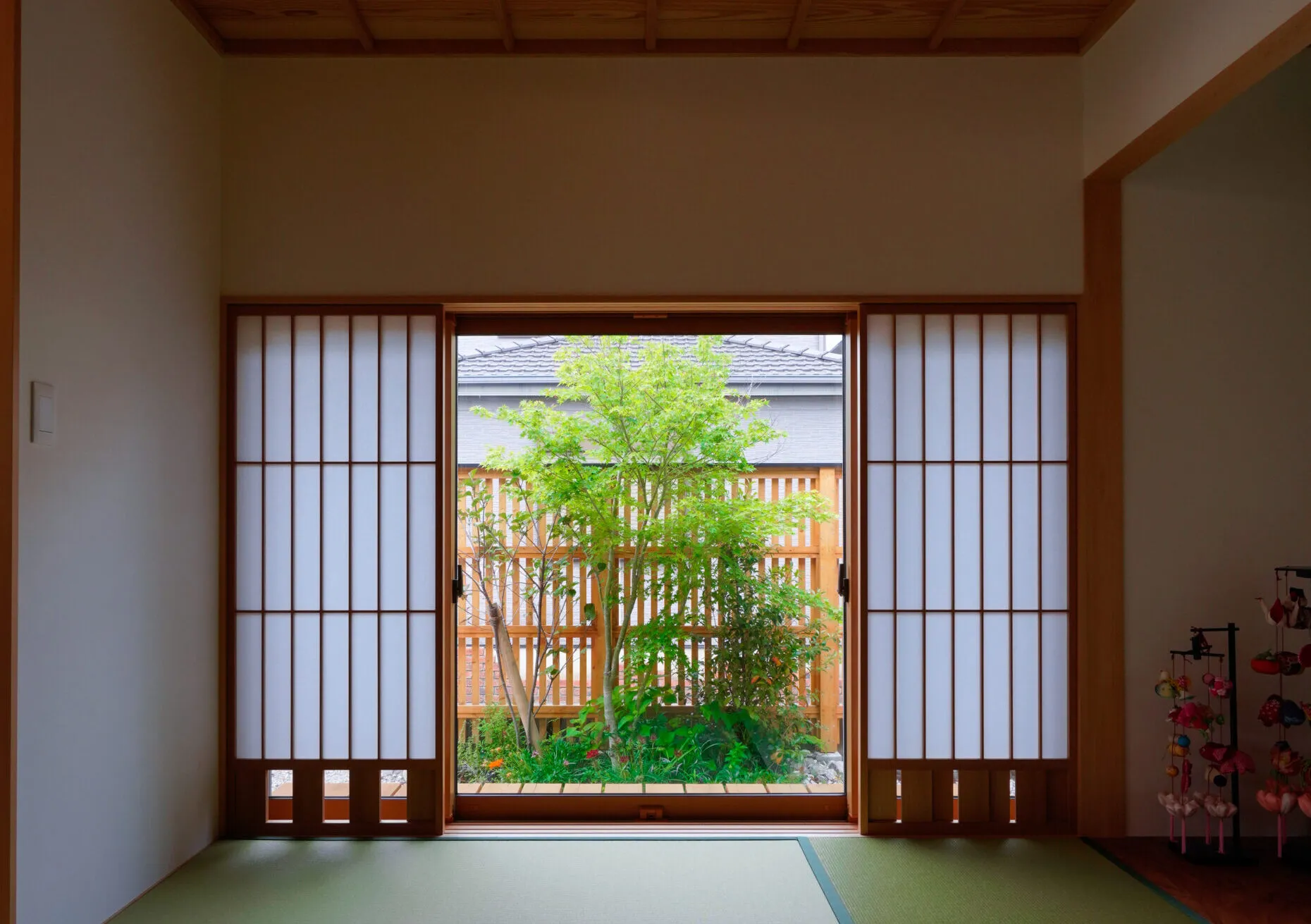 刻（とき）を結わえる家の内観