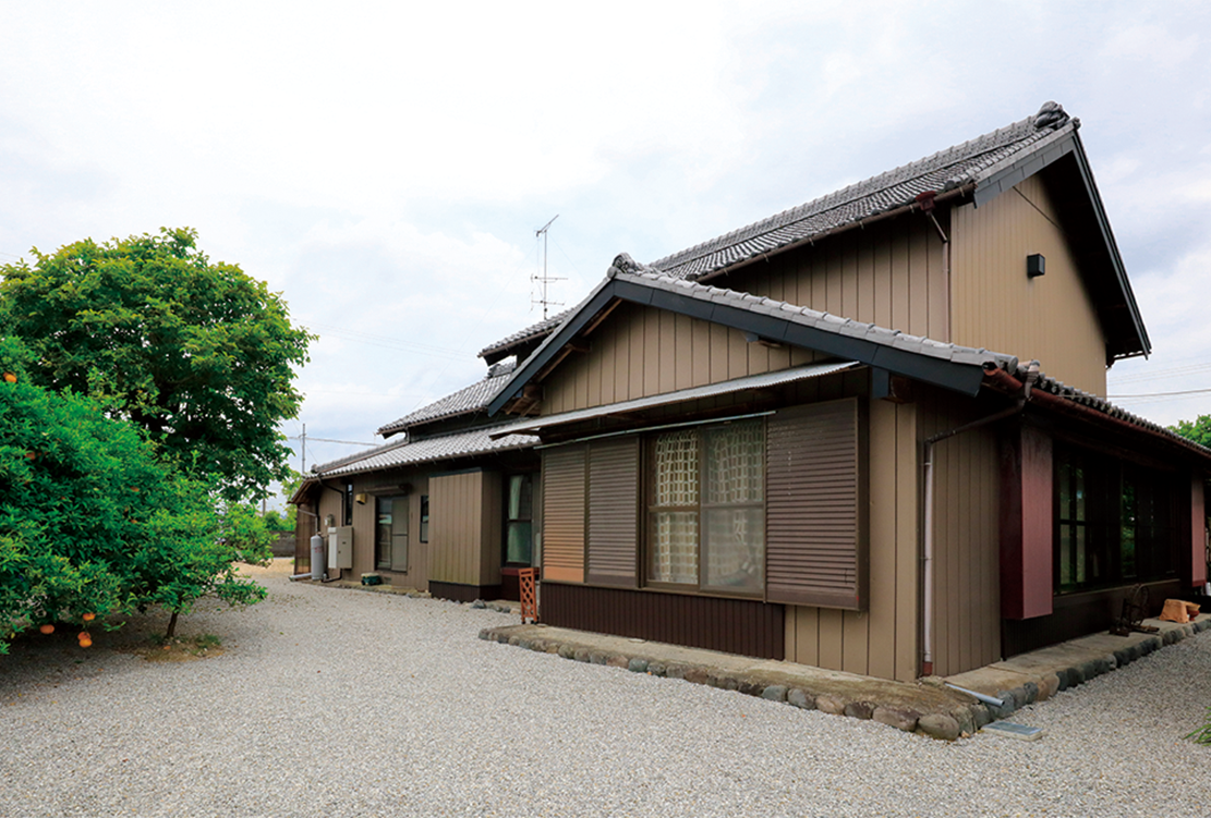 静心の家と長屋