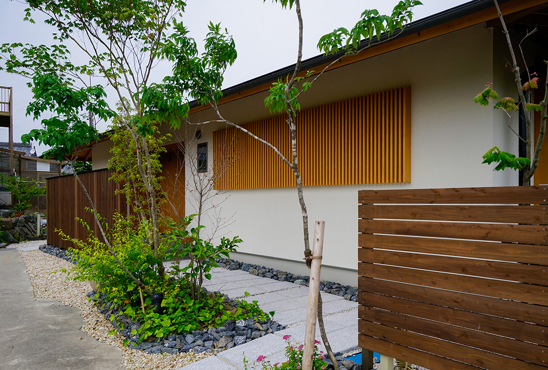 純巡の平屋