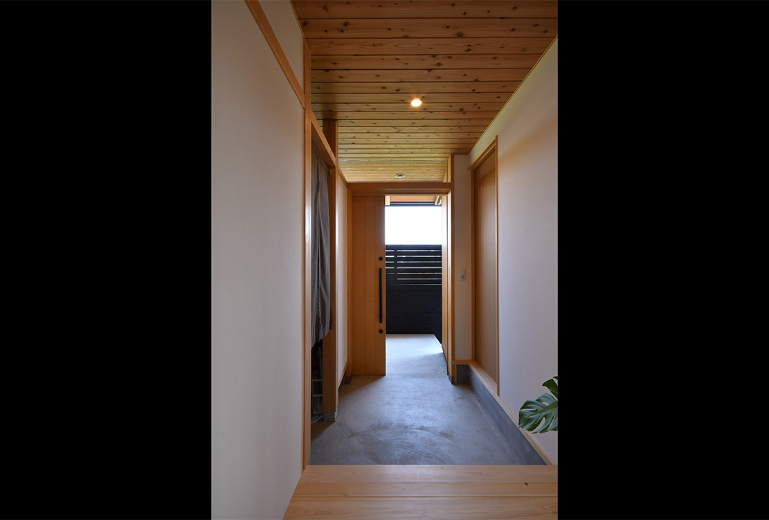 遥穏の平屋