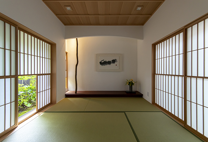 山嶺露の家